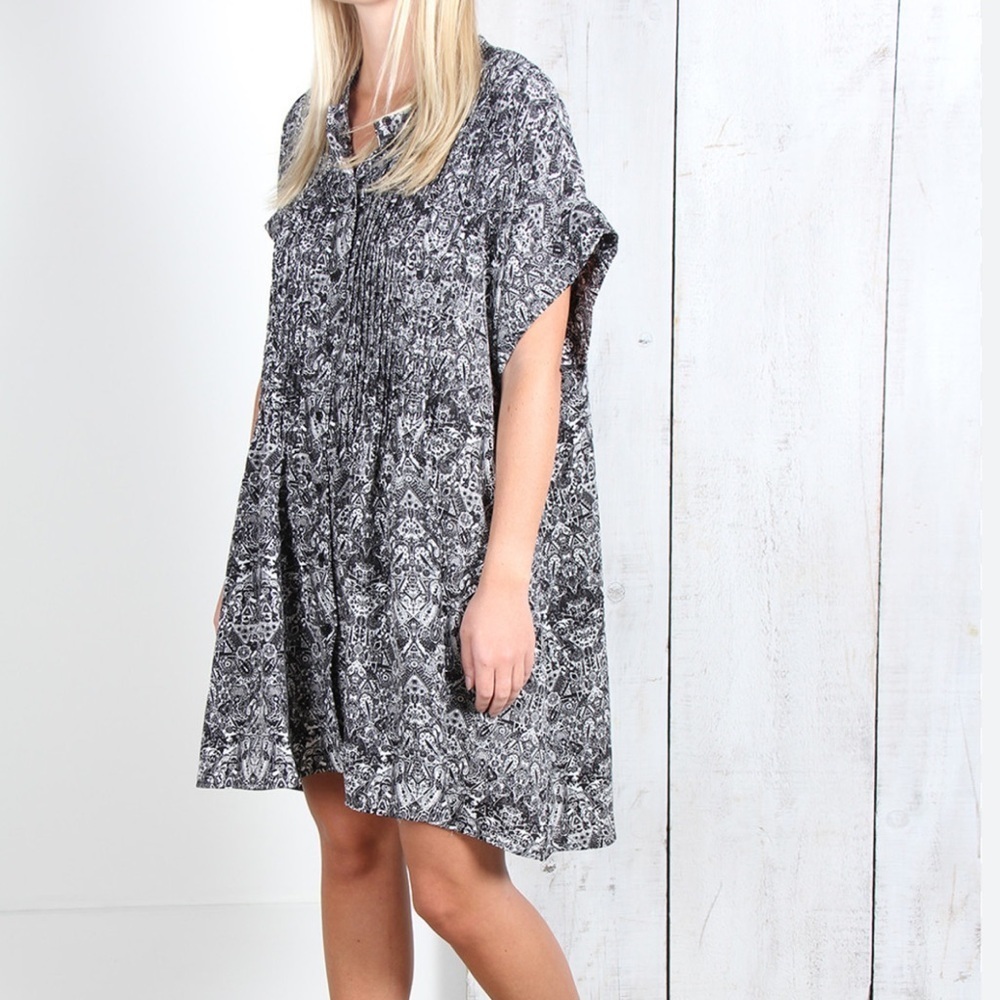 IRO Monochrome Abstract Print Blouse/dress size 42 (L)